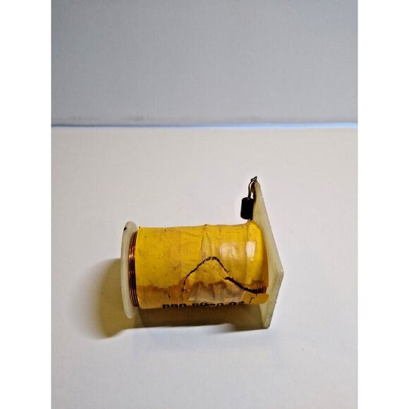 Pinball Machine Flipper Coil 090-5020-02 22-900 Solenoid Game Part NOS + Sleeve - Picture 3 of 3